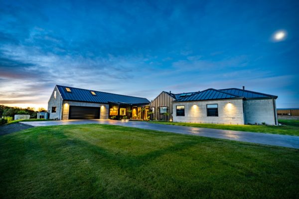 rjp_electrical_christchurch_residential_bg_cooke_copper_beach_night_photos_